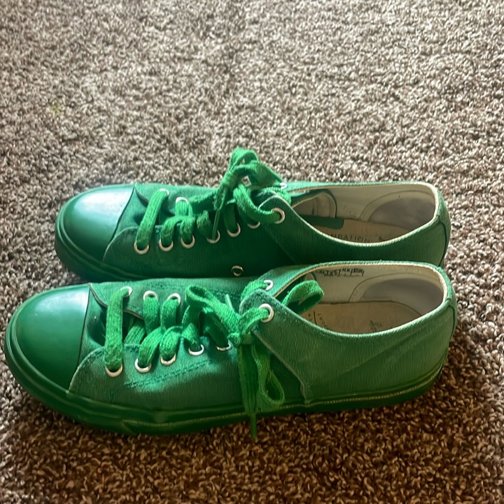 Rare Vintage Bob Cousy P.F. Flyer shoes all green
